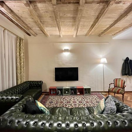 Lovely 1 Bedroom Apartment Nearby Piazza Maggiore Bolonia Exterior foto
